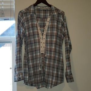 Gimmicks by BKE plaid tunic